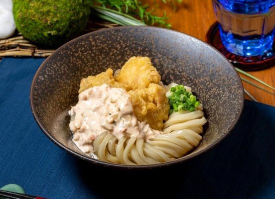 Удон с куриной темпурой и соусом тартар