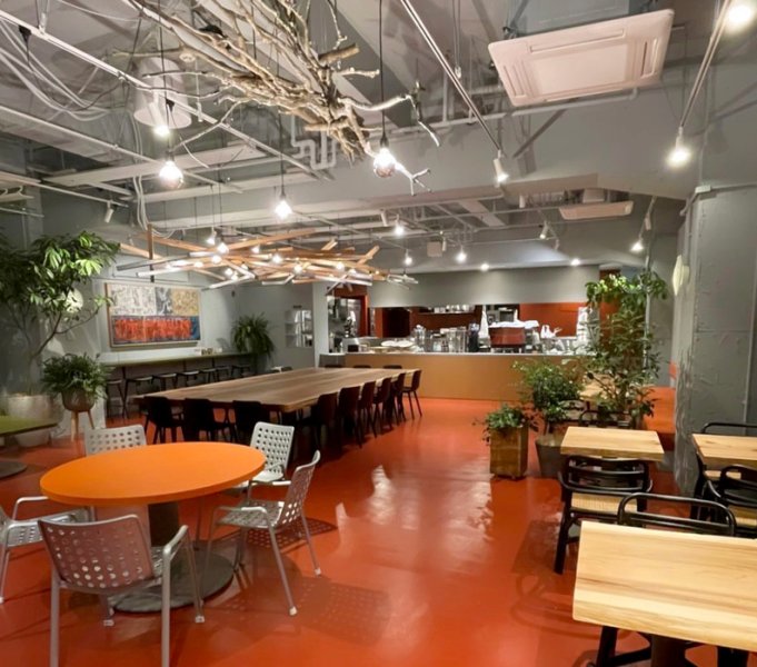 Внутри магазина